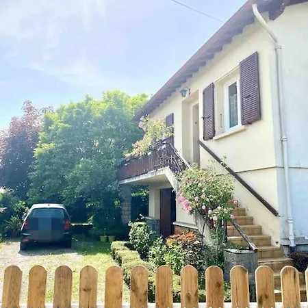 Maison Vue Sur Le Mont Fourcade Avec Jardin * Saint-Paul-de-Jarrat